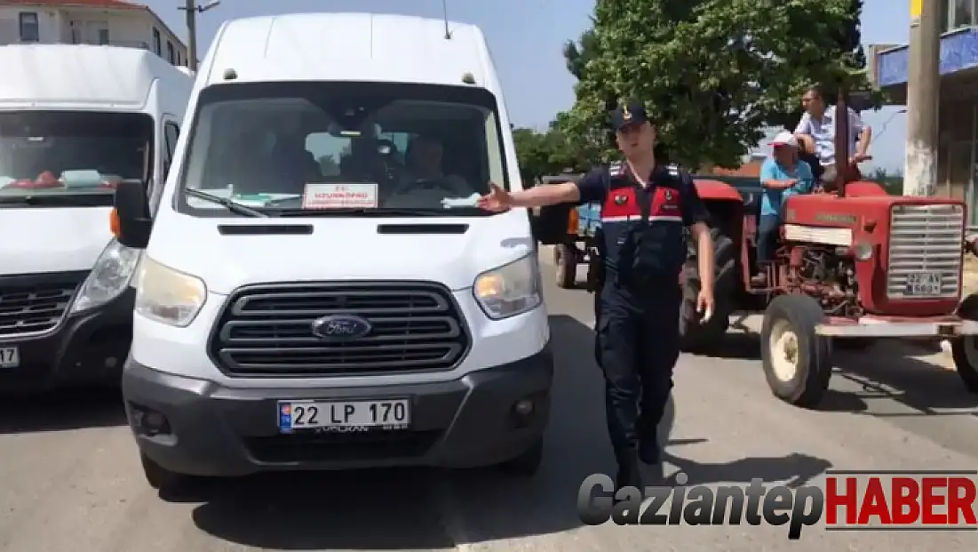 Yunanistan’a kaçarken yakalanan FETÖ elebaşının yeğeniyle 5 kişi adliyeye sevk edildi