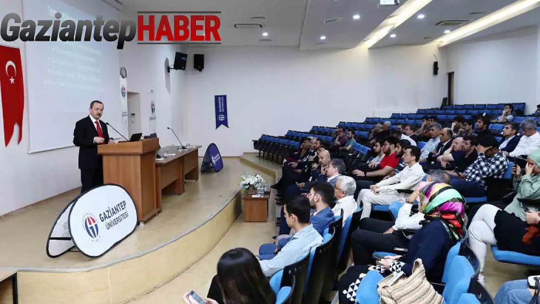 'Küresel ve Bölgesel Ticaret Hatları Değişiminde Türkiye nerede' konferansı yapıldı