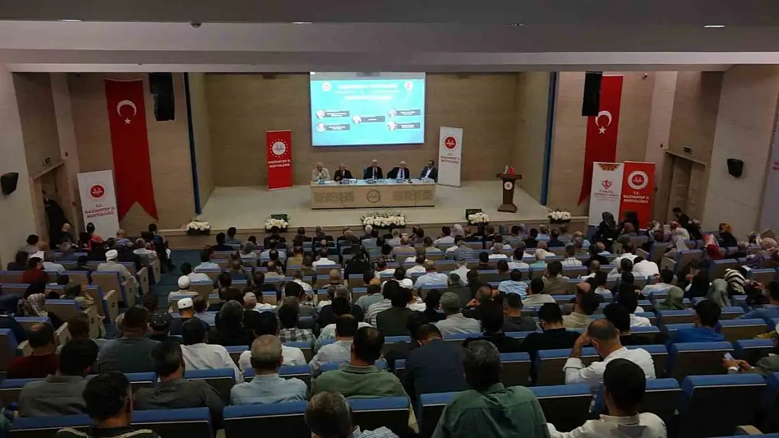 'Peygamberimiz ve Şahsiyet İnşası' konulu panel yapıldı