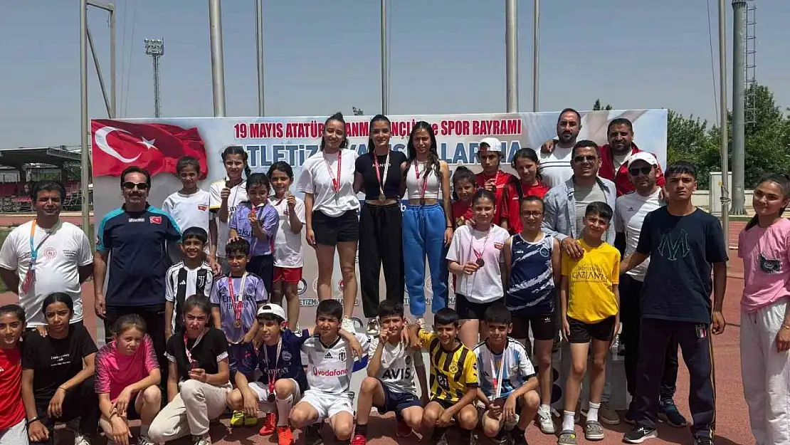19 Mayıs Şahinbey'de coşku ile kutlandı