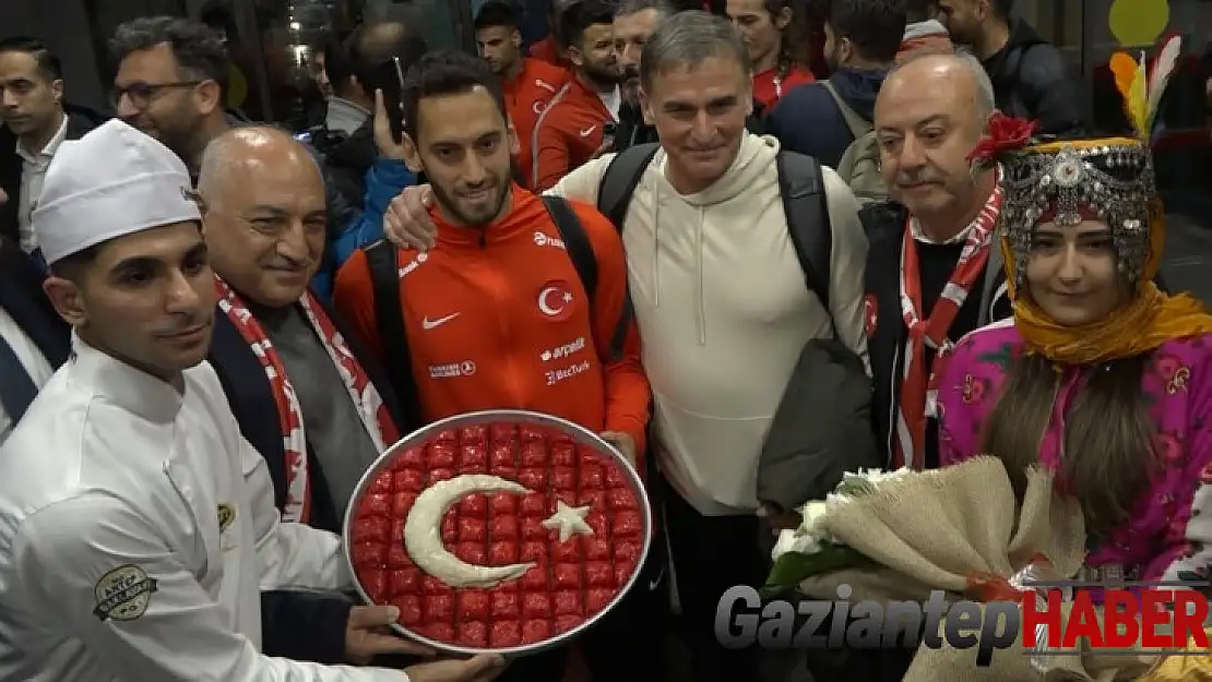 A Milli Takım kafilesi Gaziantep'te