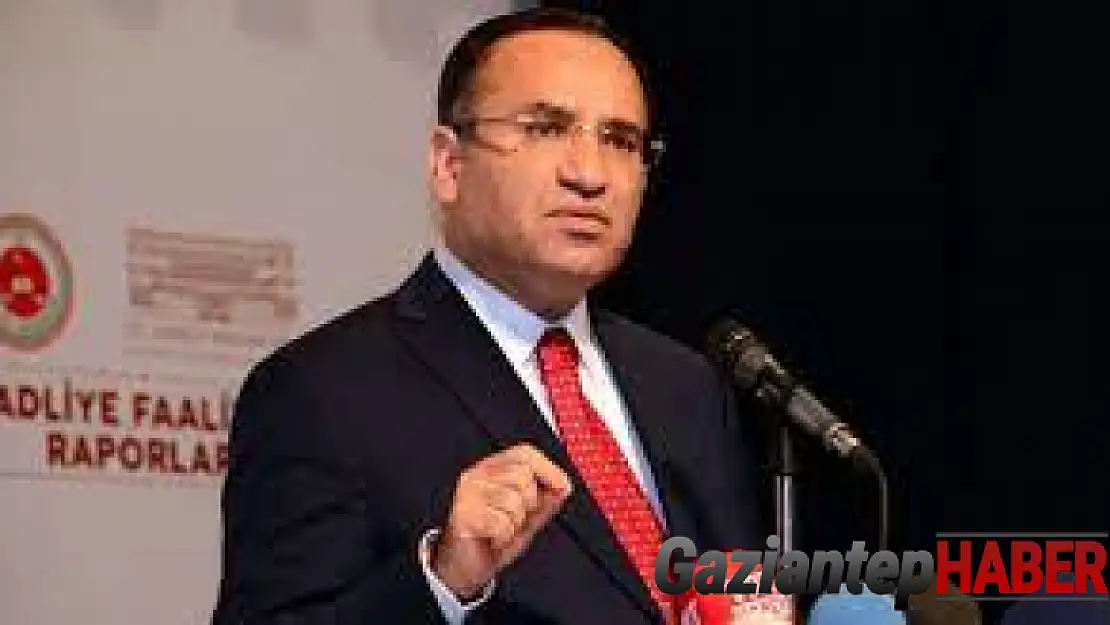 Adalet Bakanı Bozdağ: 'Kur'an-ı Kerim'e yönelik alçakça eyleme izin veren İsveç Hükümeti'ni ve polisini kınıyorum'