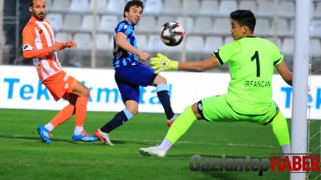 Adana Demirspor ile Adanaspor 62. randevuda