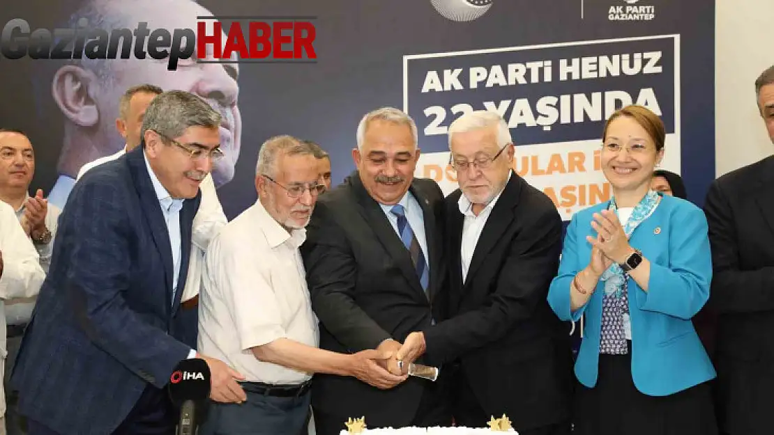 AK Parti Gaziantep'ten örnek kutlama-vefa programı