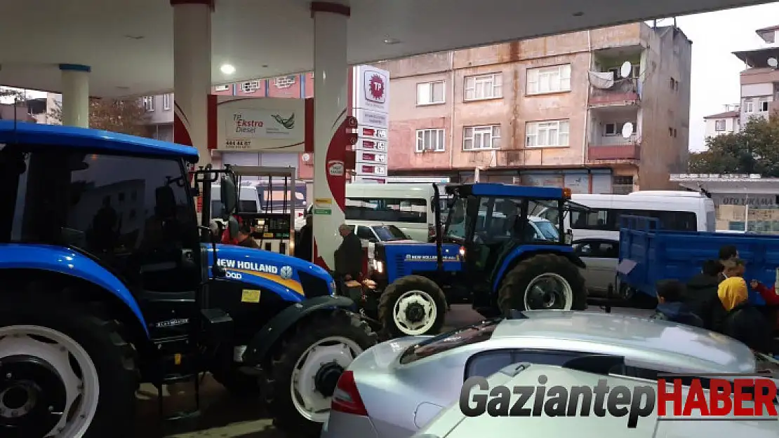 Akaryakıt istasyonlarında çiftçi yoğunluğu