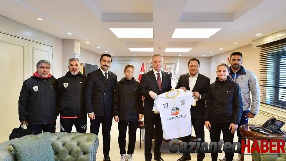 ALG Spor'dan Vali Gül'e ziyaret