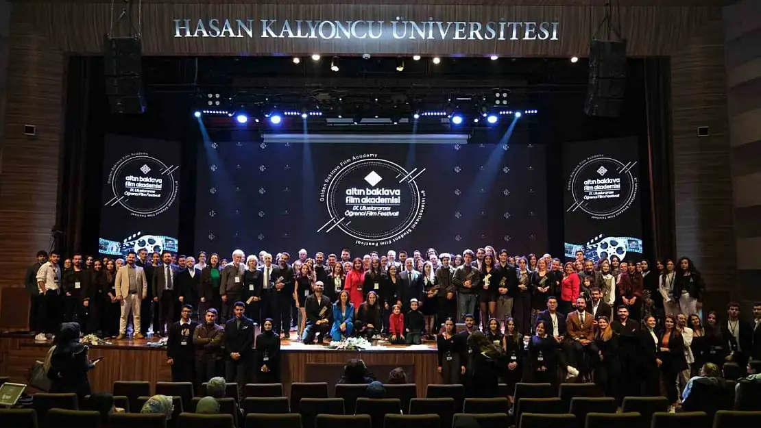 Altın Baklava Film Akademisi 9. Uluslararası Öğrenci Film Festivalinde ödüller sahiplerini buldu