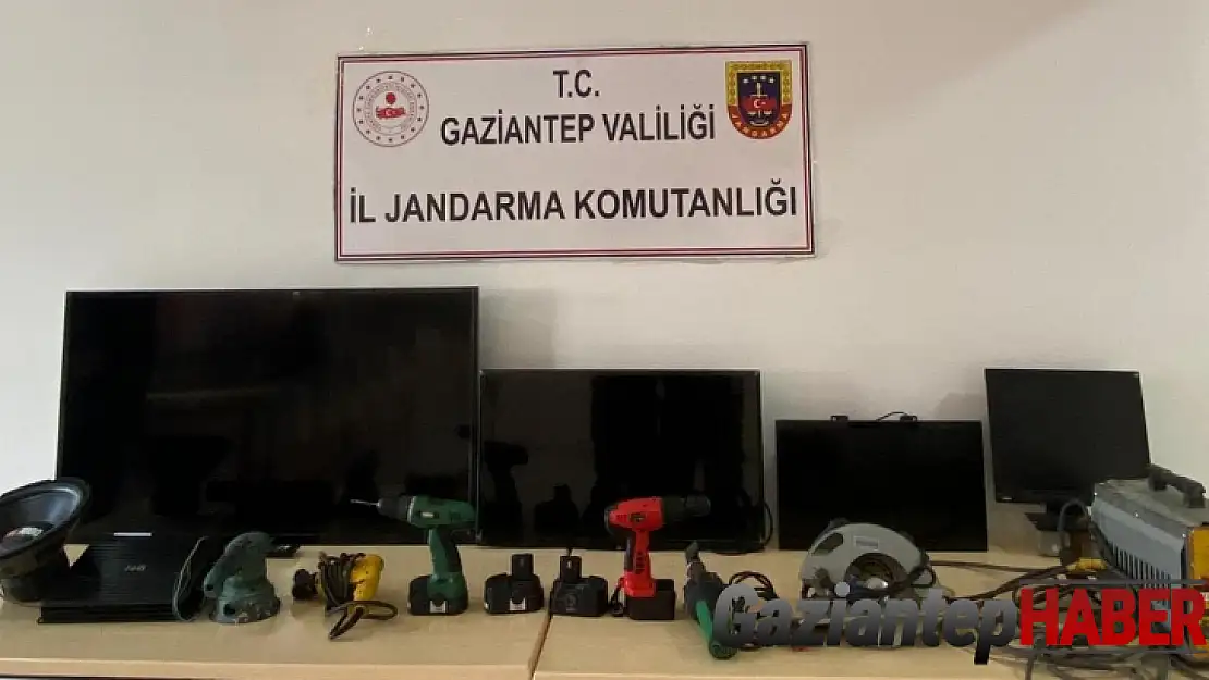 Altın hırsızı jandarmadan kaçamadı