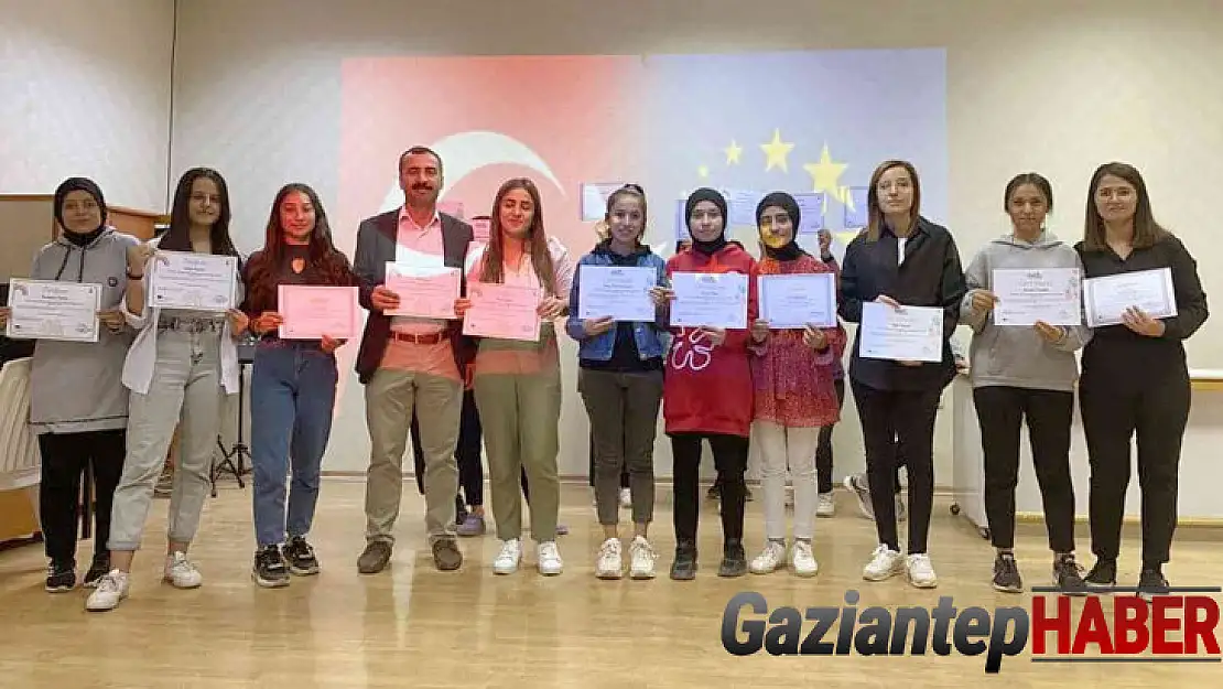 Arabanlı öğrenciler Viyana'de staj gördü.
