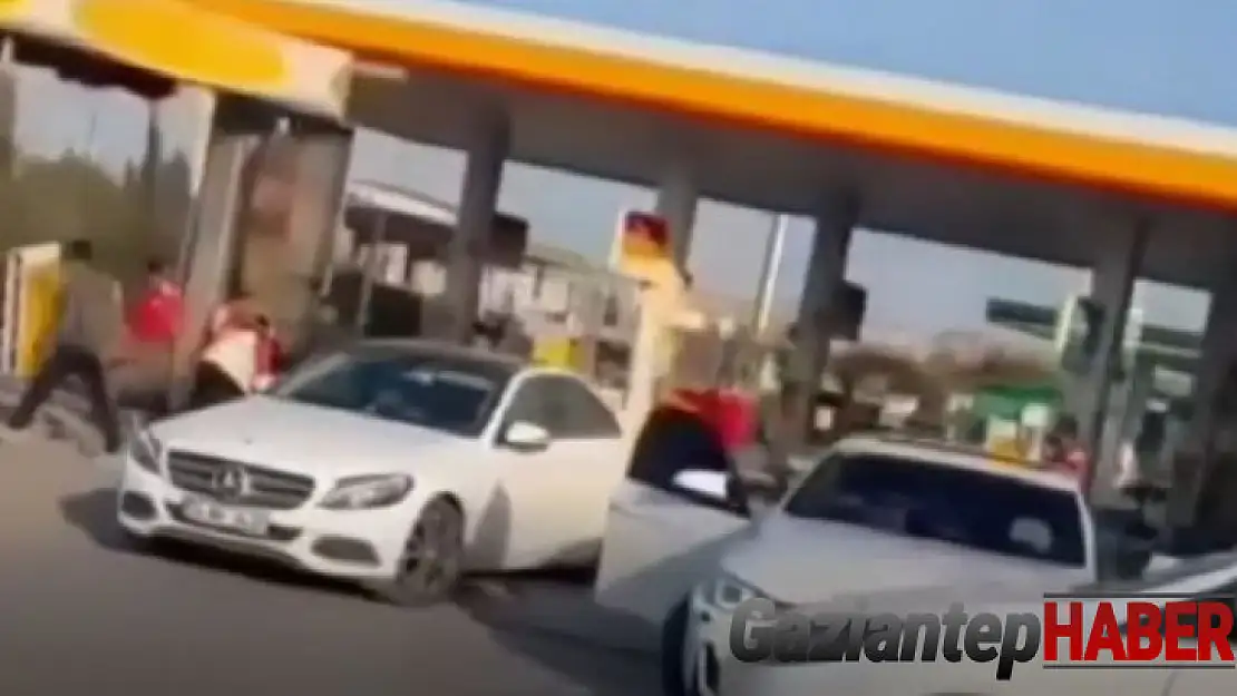 Aracında silahlı saldırıya uğrayan genç hayatını kaybetti