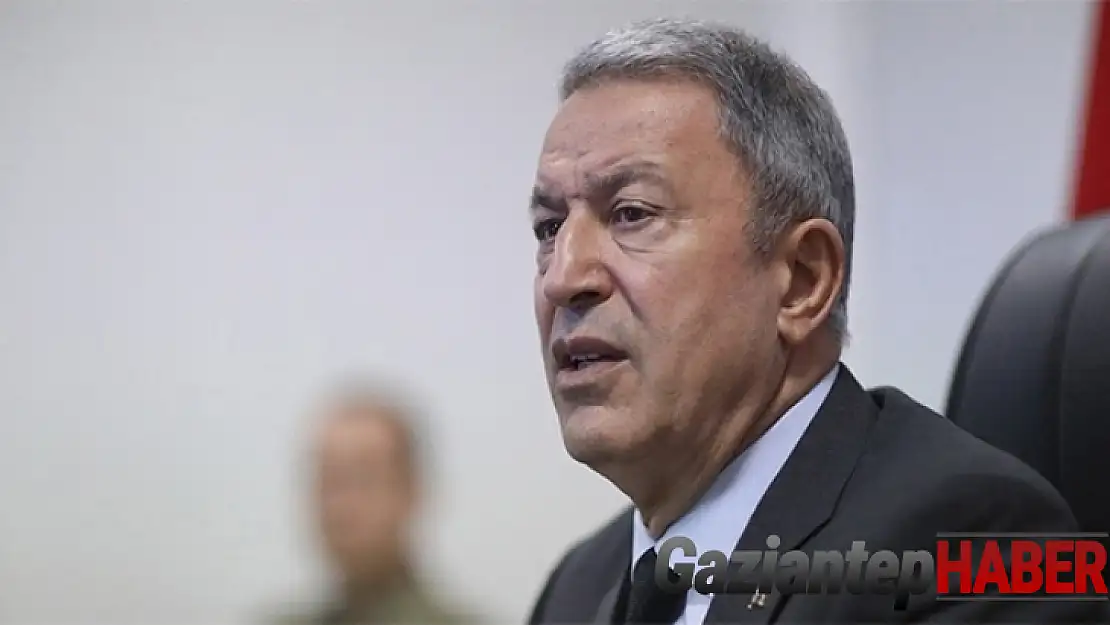 Bakan Akar: Son bir ay içinde 134 terörist etkisiz hale getirildi. Mehmetçik büyük bir azim ve kararlılıkla üzerine düşen görevleri yapmaya devam ediyor.
