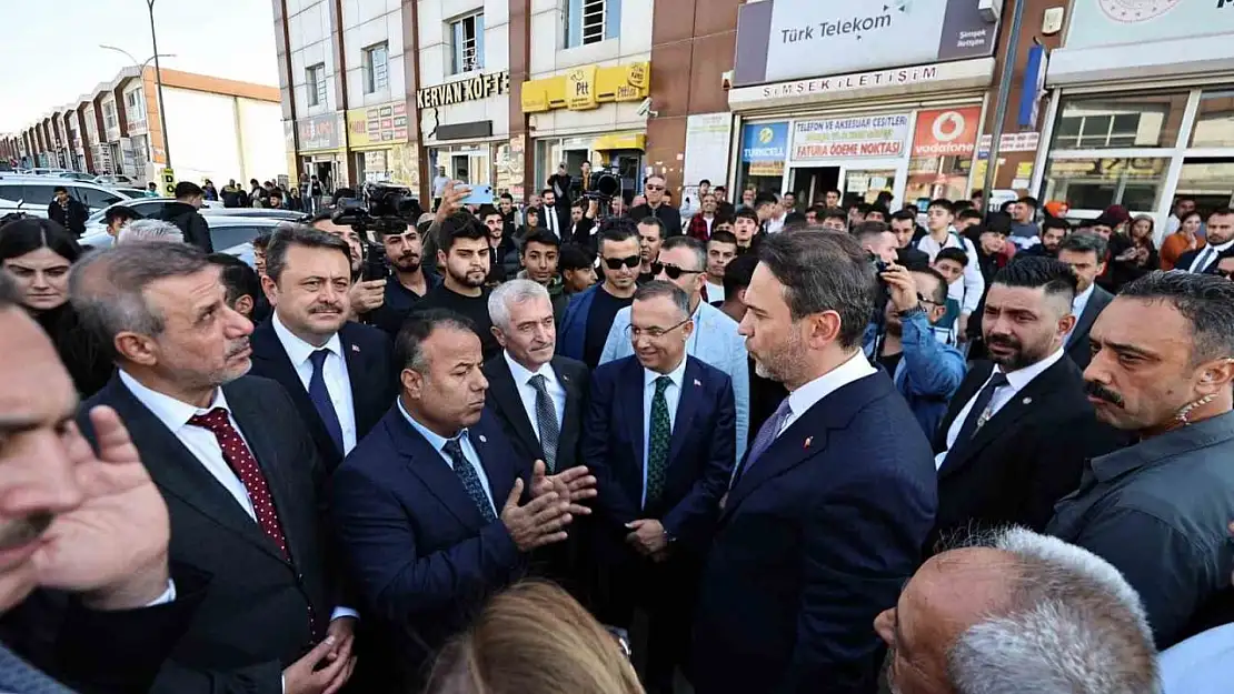 Bakan Bayraktar'dan Şahinbey Belediyesi'nin hizmetlerine tam not