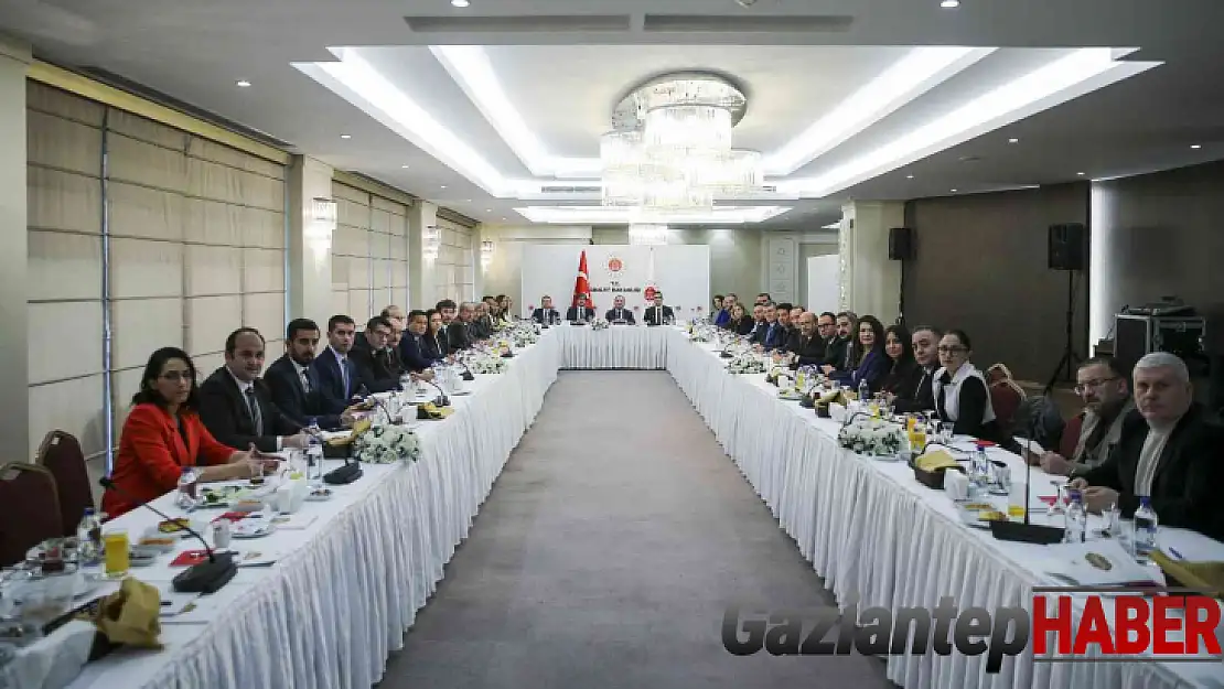 Bakan Bozdağ: 'Uzun süren davaların tamamı tasfiye edecek özel bir düzenleme yapacağız'