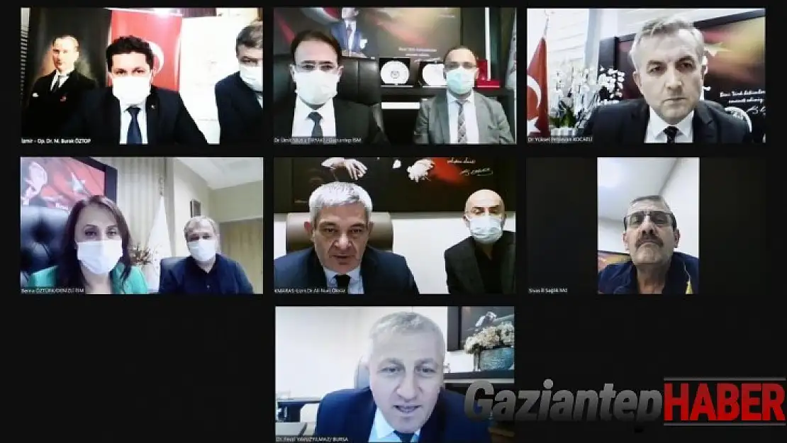 Bakan Koca, 7 ilin sağlık müdürü ile video konferansta bir araya geldi