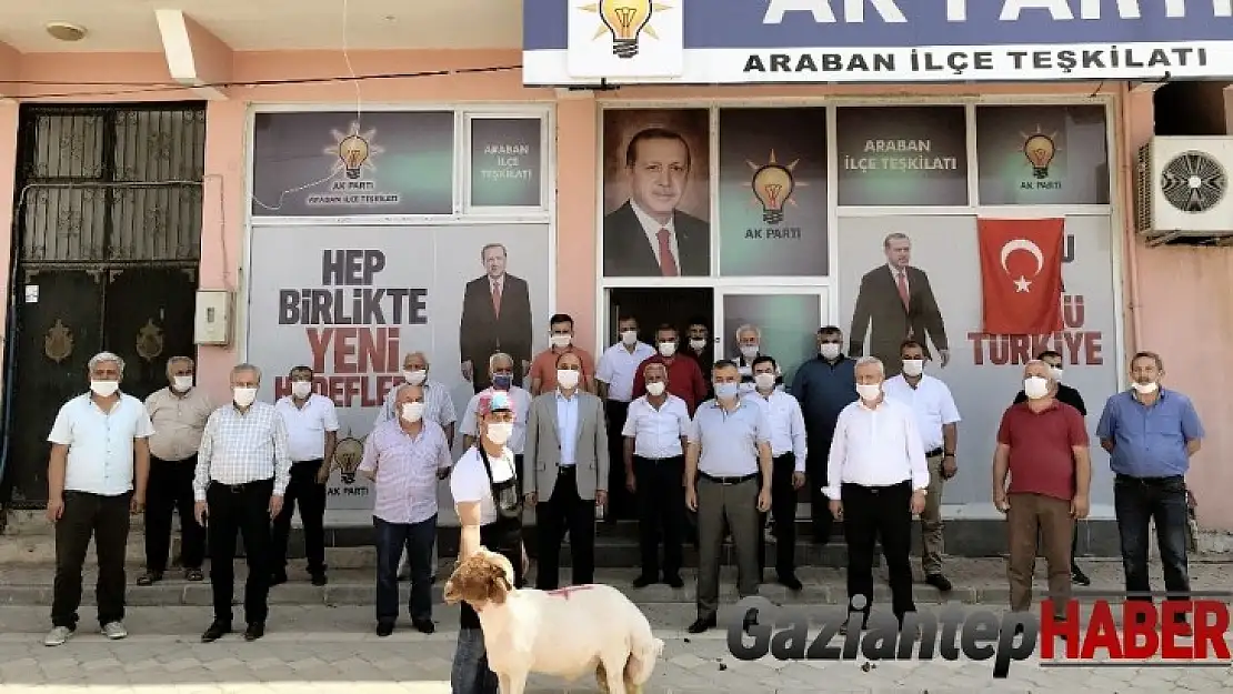 Başkan Doğru Araban'da kurban kesilerek karşılandı