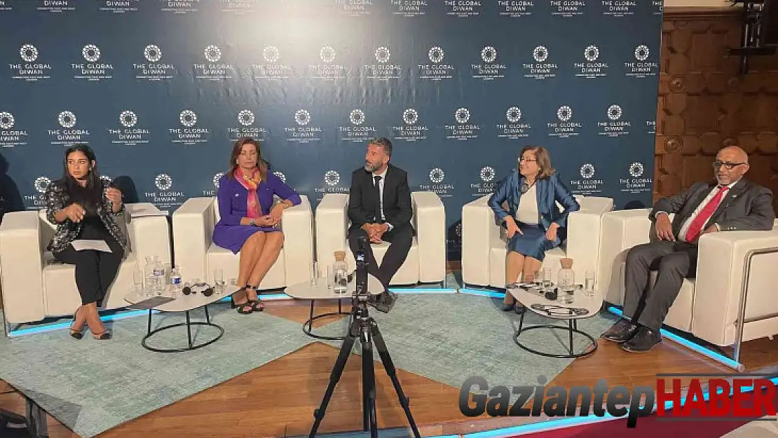 Başkan Şahin Fransa'da Gaziantep'i anlattı