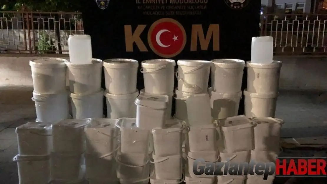 Bin 65 litre kaçak etil alkol ele geçirildi