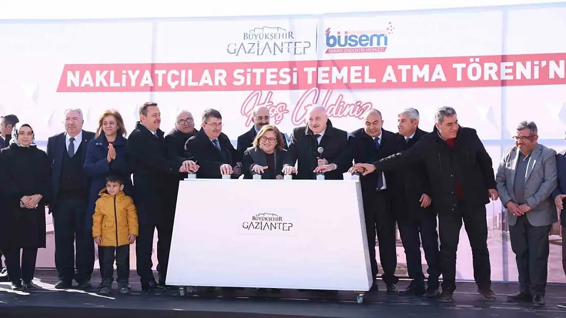 BÜSEM Nakliyatçılar Sitesi temel atma töreninde Başkan Şahin'den 900 milyonluk müjde