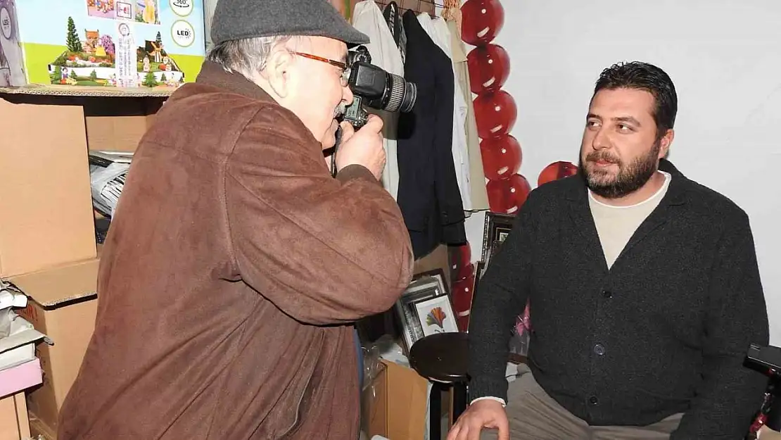 Cep telefonları ile gelişen teknoloji stüdyo fotoğrafçılığını bitme noktasına getirdi