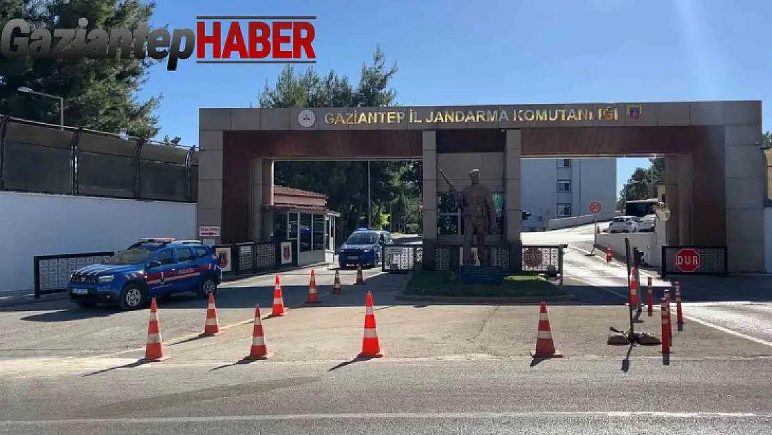 Çeşitli suçlardan aranan 13 firariyi jandarma yakaladı