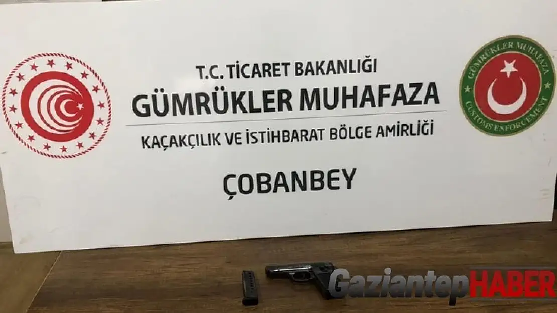 Çobanbey Sınır Kapısı'nda tabanca ele geçirildi