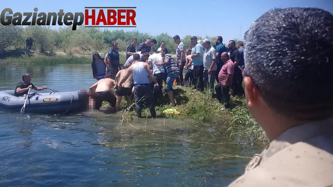 Çocuklarını kurtarmaya çalışan baba boğuldu