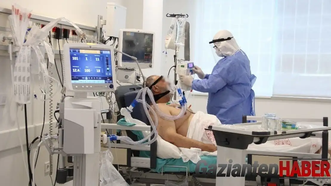 Covid'i atlatan hemşire: 'Sizden bulaşıp da bir kişinin öldüğünü görmek kadar acı bir şey olmaz'
