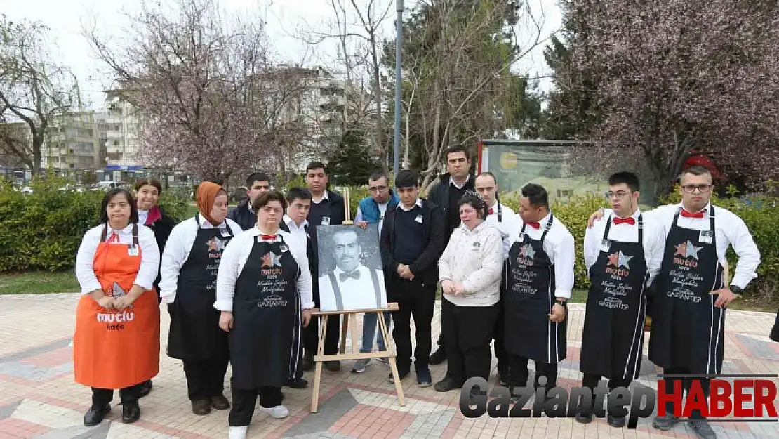 Depremde hayatını kaybeden Caner, down sendromlular gününde anıldı