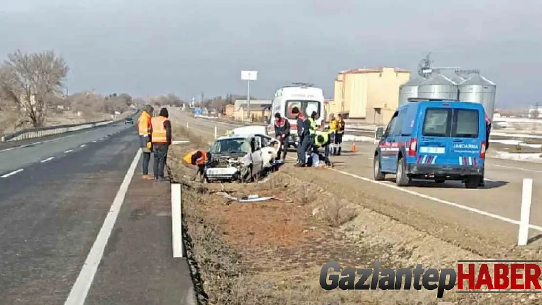 Depremzede aile kaza yaptı: 1 ölü, 3 yaralı