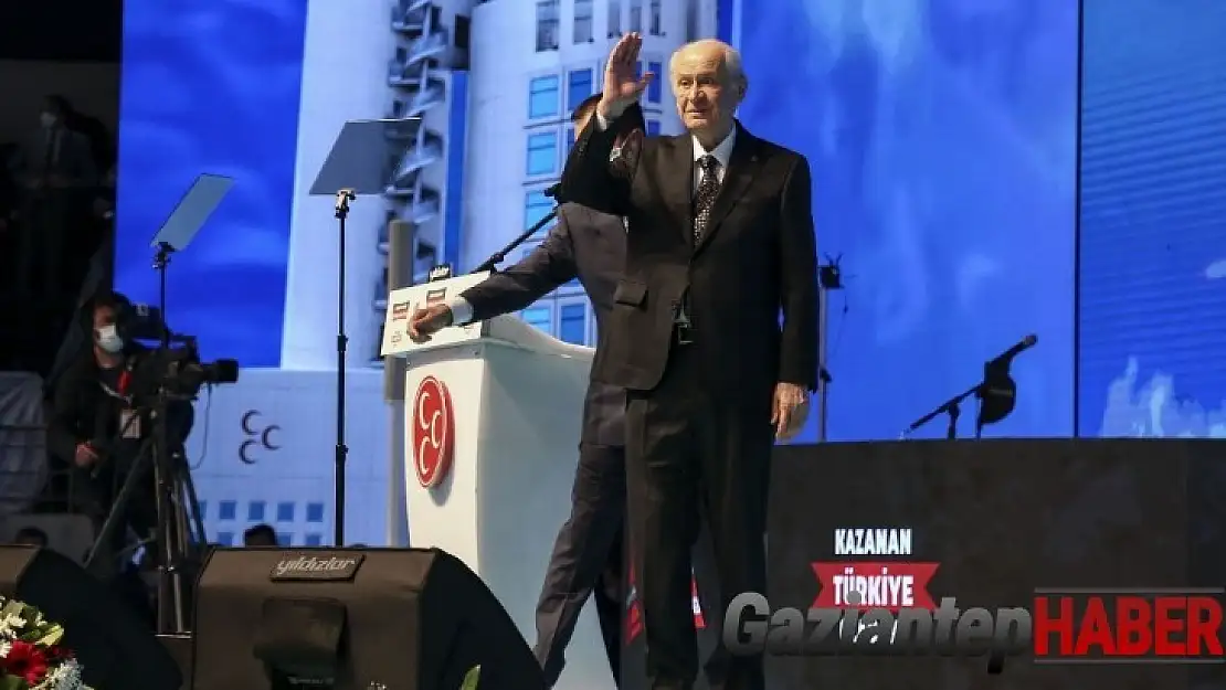 Devlet Bahçeli yeniden genel başkan seçildi.