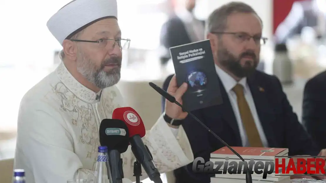 Diyanet İşleri Başkanı Erbaş, İsveç'te Kur'an-ı Kerim yakılmasını 120 ülkede mahkemeye taşıyacaklarını açıkladı