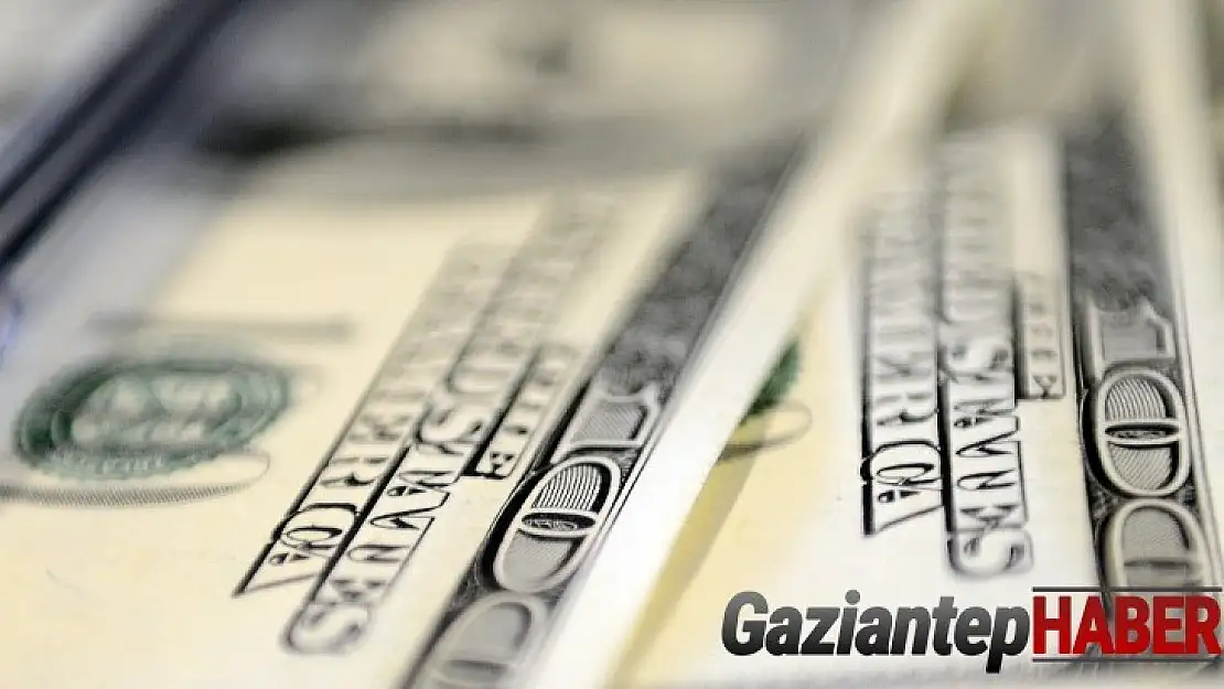 Dolar ve eurodaki düşüş haftanın son işlem gününde de sürüyor