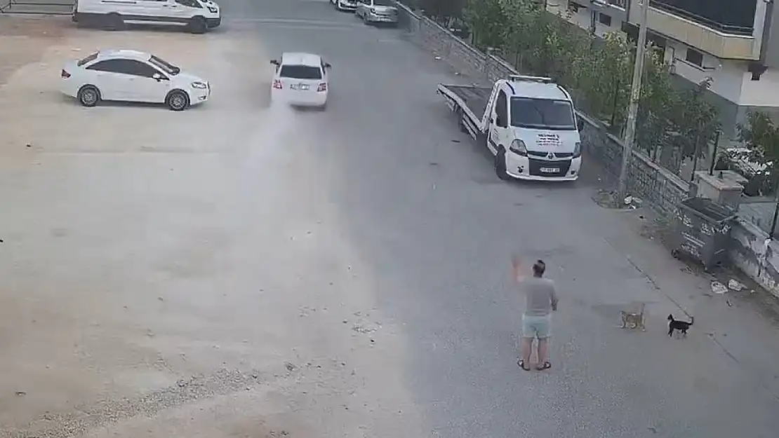 Emel Akbaş Bayhan'ın ölmeden önce eşiyle tartışıp evden ayrılma, tekrar eve dönme ve düşme görüntüleri ortaya çıktı