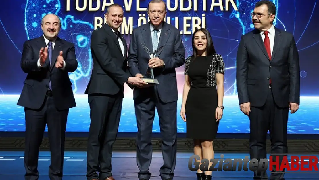 Erdoğan'dan HKÜ'ye ödül