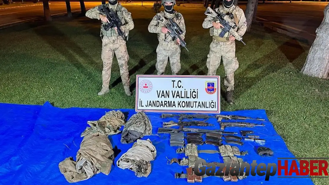 EREN ABLUKA-35 Operasyonunda teröristlere ait silah ve doküman ele geçirildi