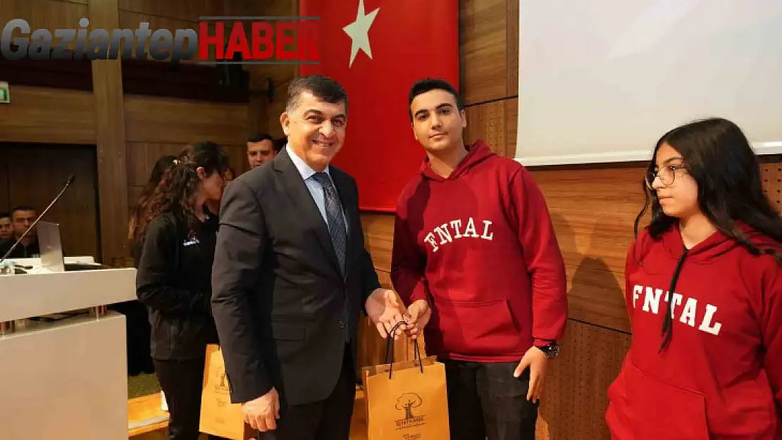 Fadıloğlu: 'Tüm başarılarda büyük bir emek ve çaba var'