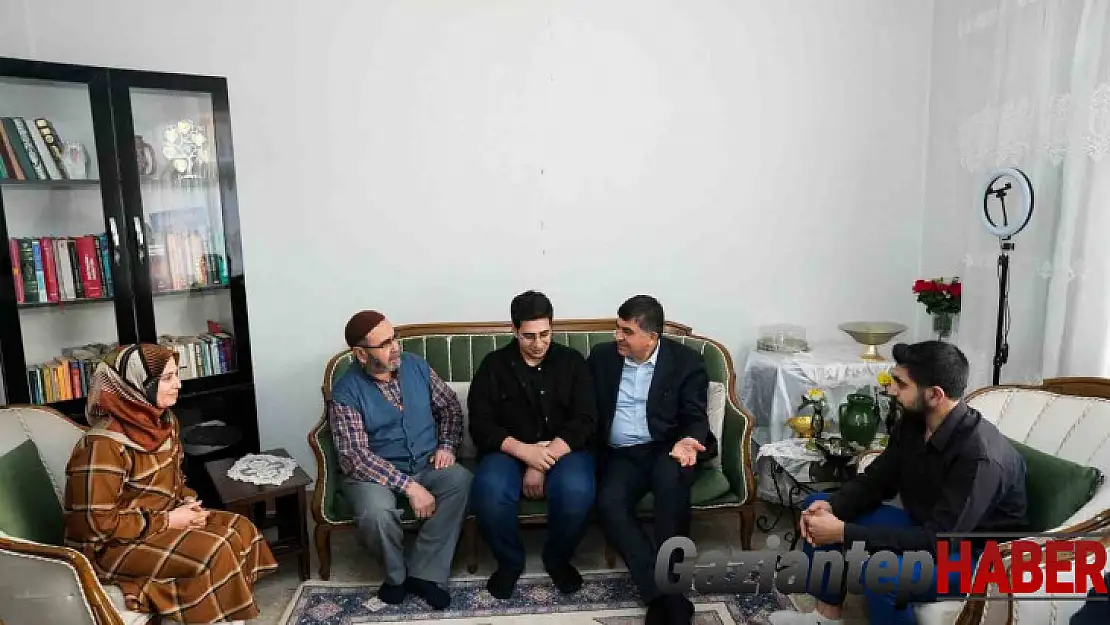 Fadıloğlu ile Kaymakam Duran yetimlerle iftar açtı