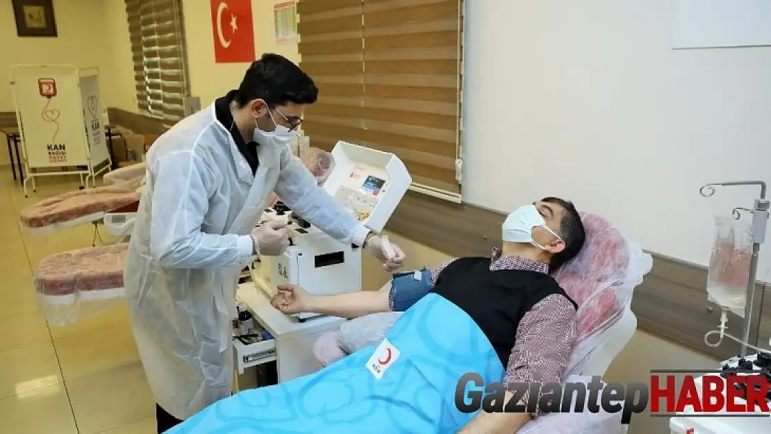 Fadıloğlu, kovid-19 hastalarına umut oldu