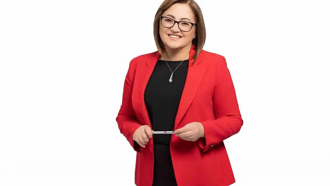 Fatma Şahin: 'Bu güzel şehri verimli kılan işçi kardeşlerimizdir'
