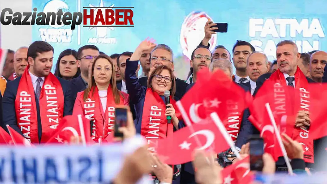 Fatma Şahin'e coşkulu karşılama