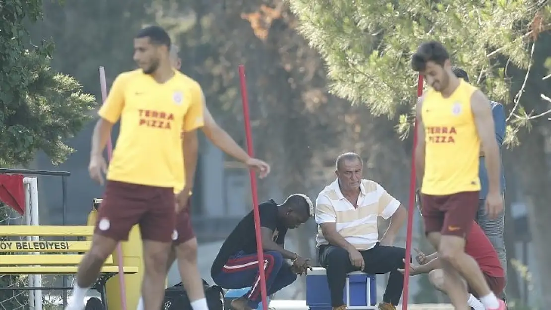 Galatasaray'da Onyekuru veda etti