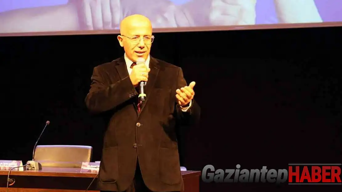 GAÜN'de düzenlenen sempozyumda İslam ve kardeşlik vurgusu