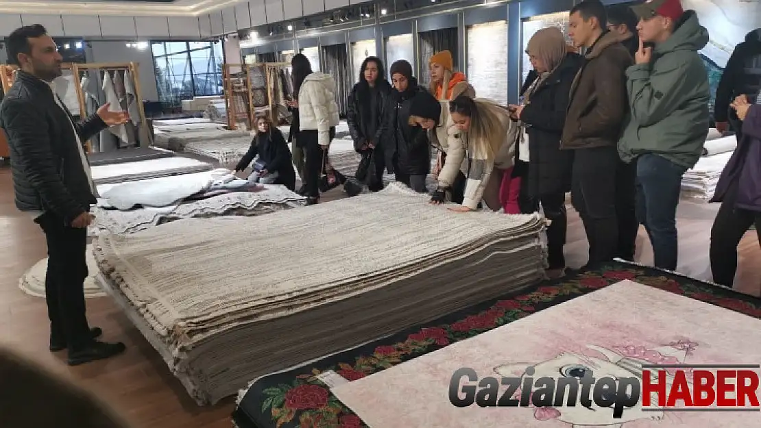 GAÜN halı tasarımı öğrencileri teknik geziye katıldı