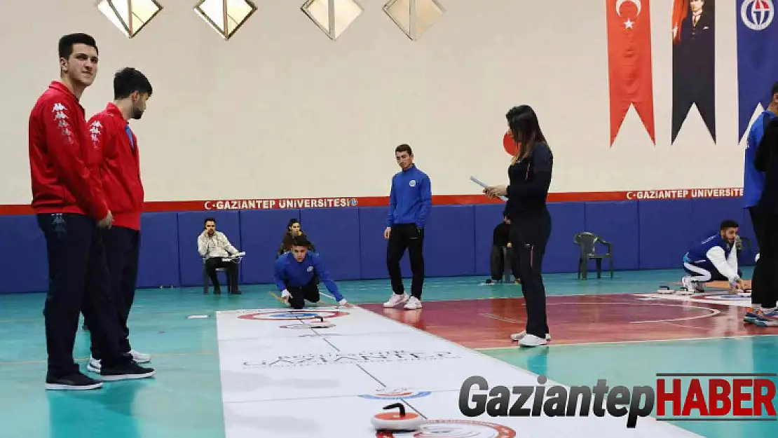 GAÜN takımlarından floor curling Türkiye şampiyonasına damga