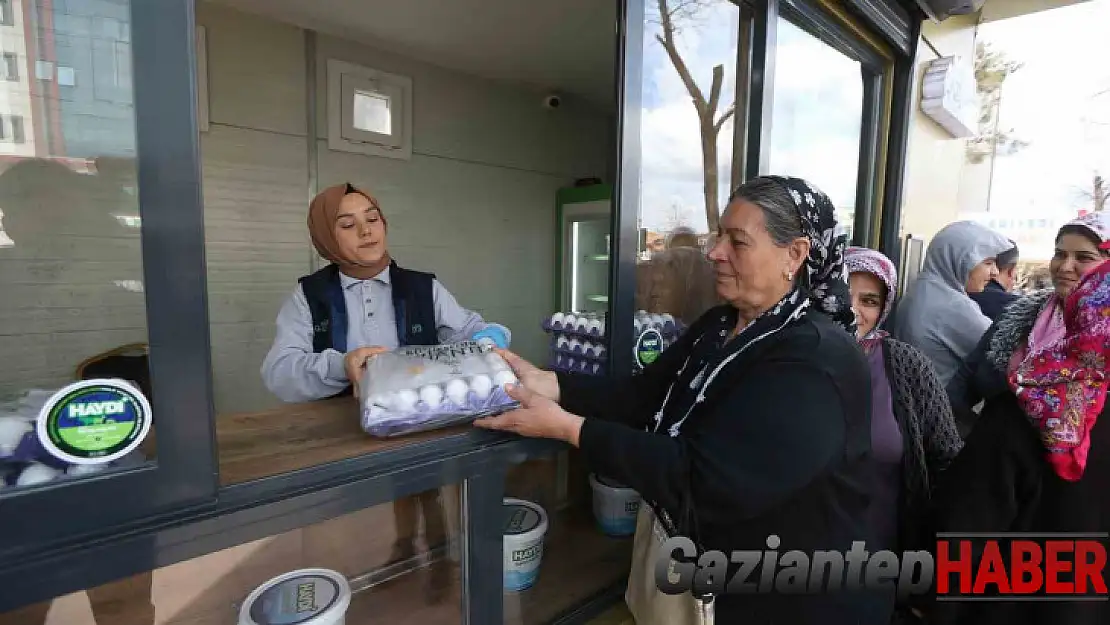 Gaziantep Büyükşehir'in Haydi büfeleri, şarküteri ürünlerinin satışına başladı