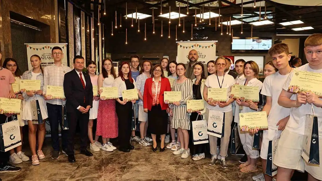 Gaziantep Büyükşehir Kardeş Şehirler Uluslararası Gençlik Kampı tamamlandı