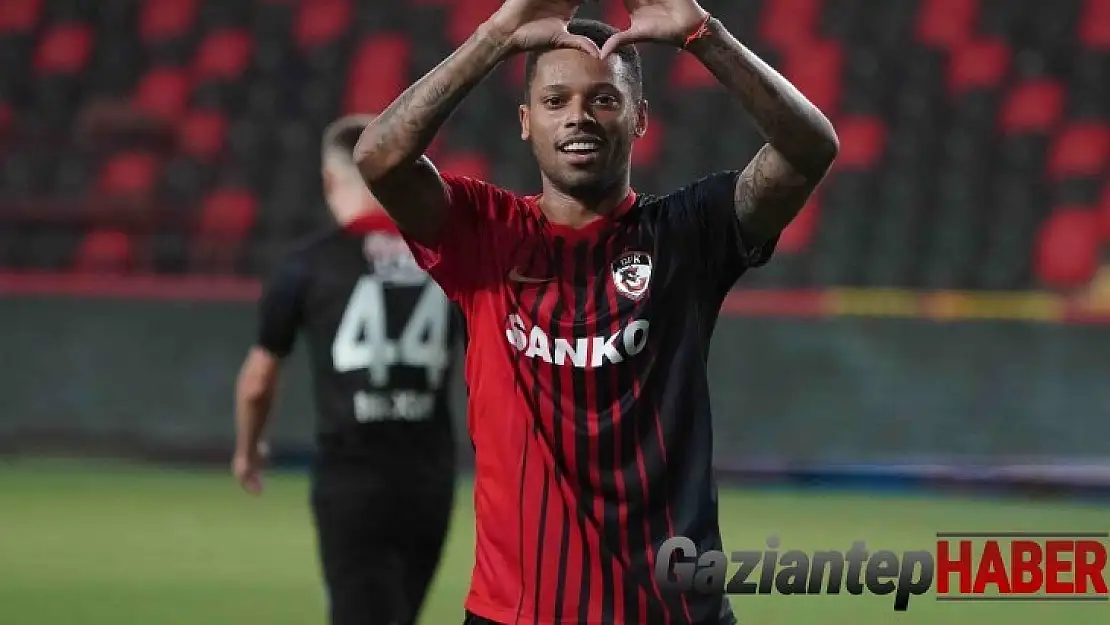 Gaziantep FK, Brezilyalı santrafor ile yollarını ayırdı