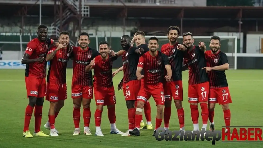 Gaziantep FK'da 10 futbolcunun sözleşmesi sona erdi