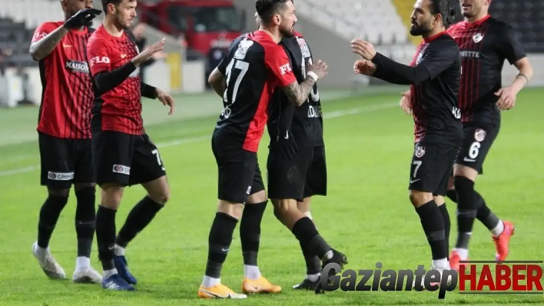 Gaziantep FK uzatmalarda yıkılıyor