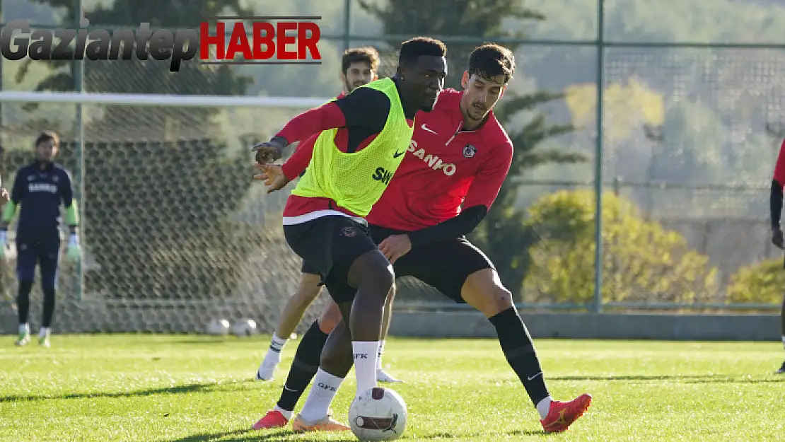 Gaziantep Futbol Kulübü, Adana Demirspor Maçı Öncesi Antrenmanlarına Devam Ediyor